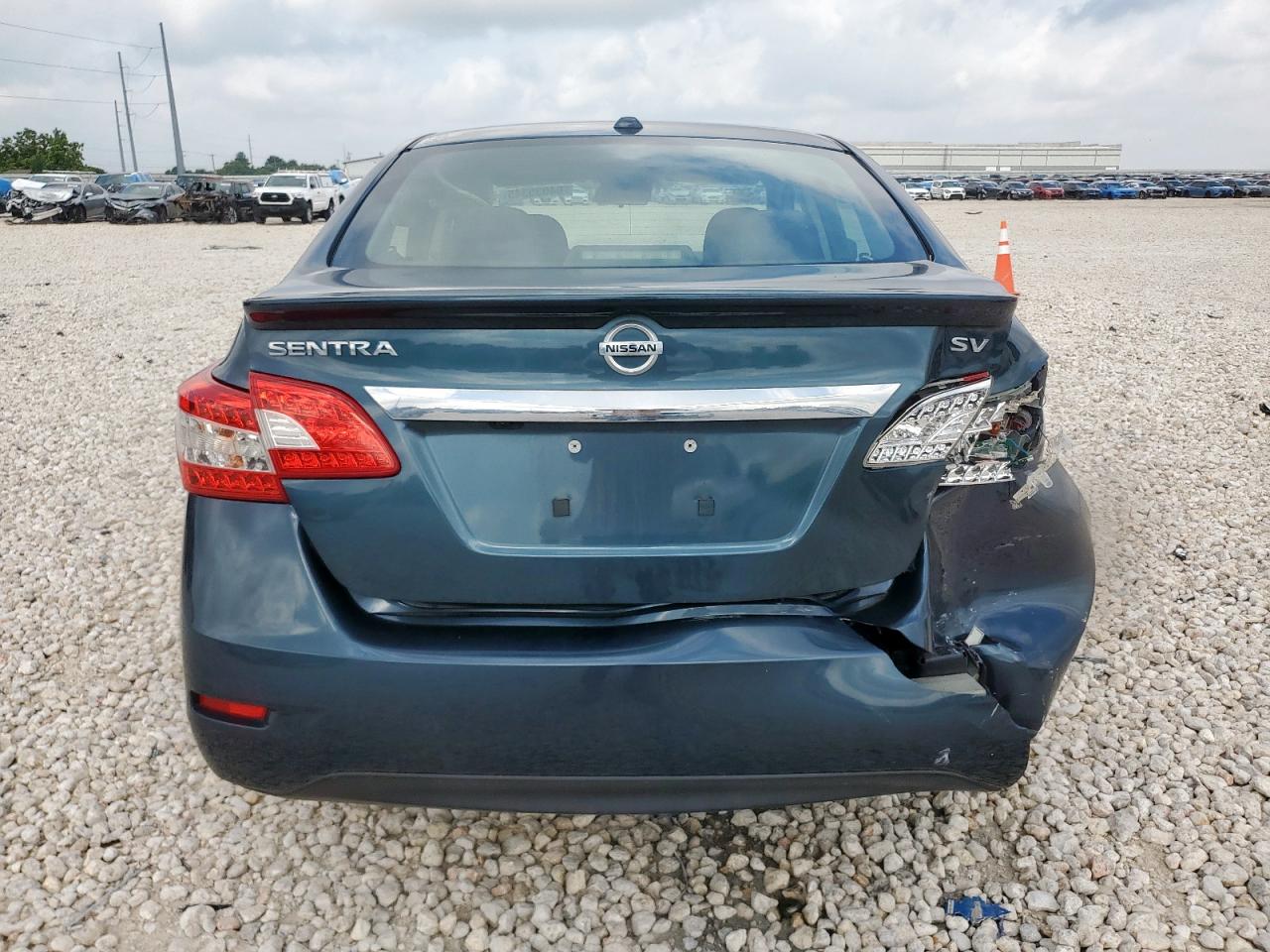 2015 Nissan Sentra S VIN: 3N1AB7APXFY239561 Lot: 64035345