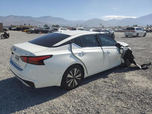  NISSAN ALTIMA 2021 Biały