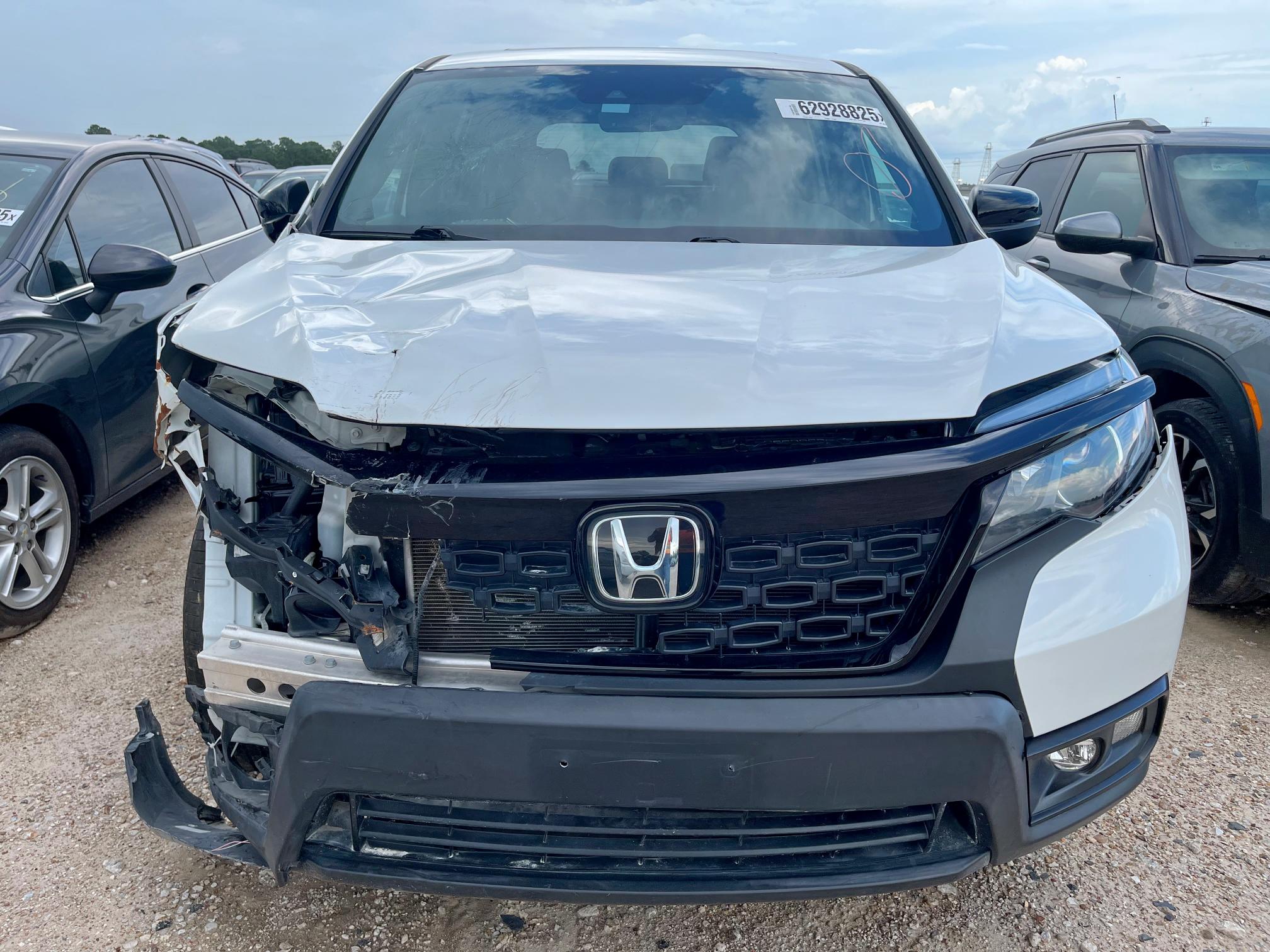  HONDA PASSPORT 2021 Белы