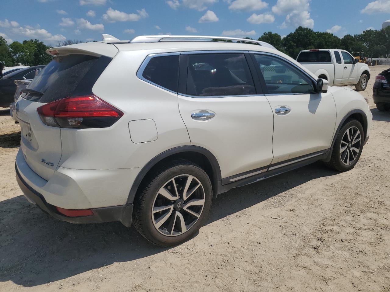 JN8AT2MV2HW021250 NISSAN ROGUE 2017