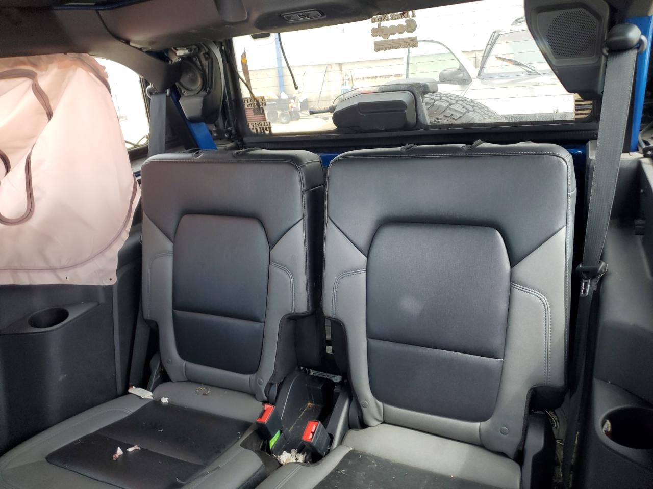 2022 Ford Bronco Base VIN: 1FMDE5AH1NLB10688 Lot: 64549905