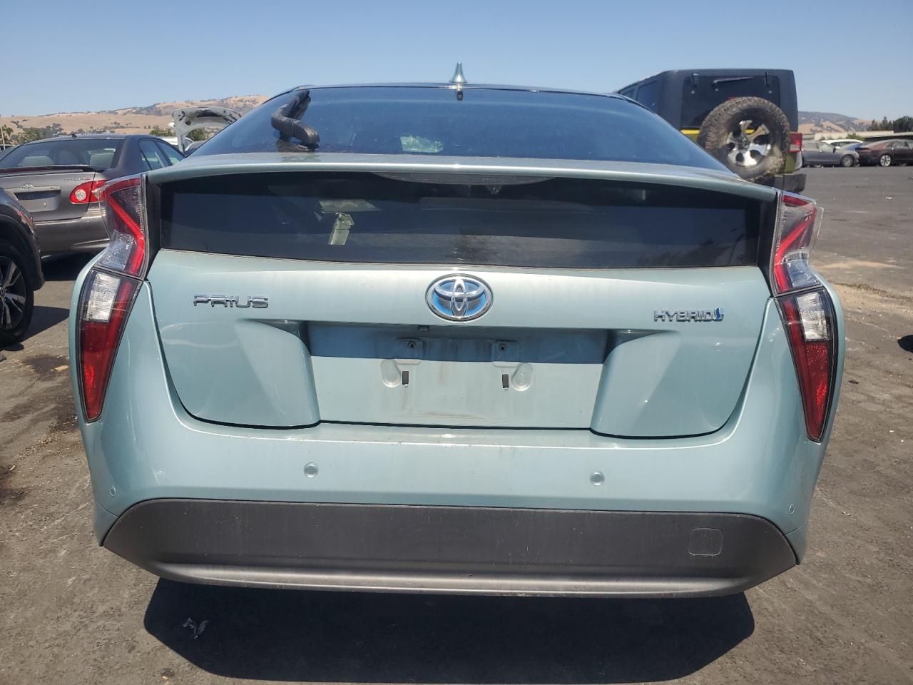 2018 Toyota Prius VIN: JTDKARFU8J3063982 Lot: 65457485
