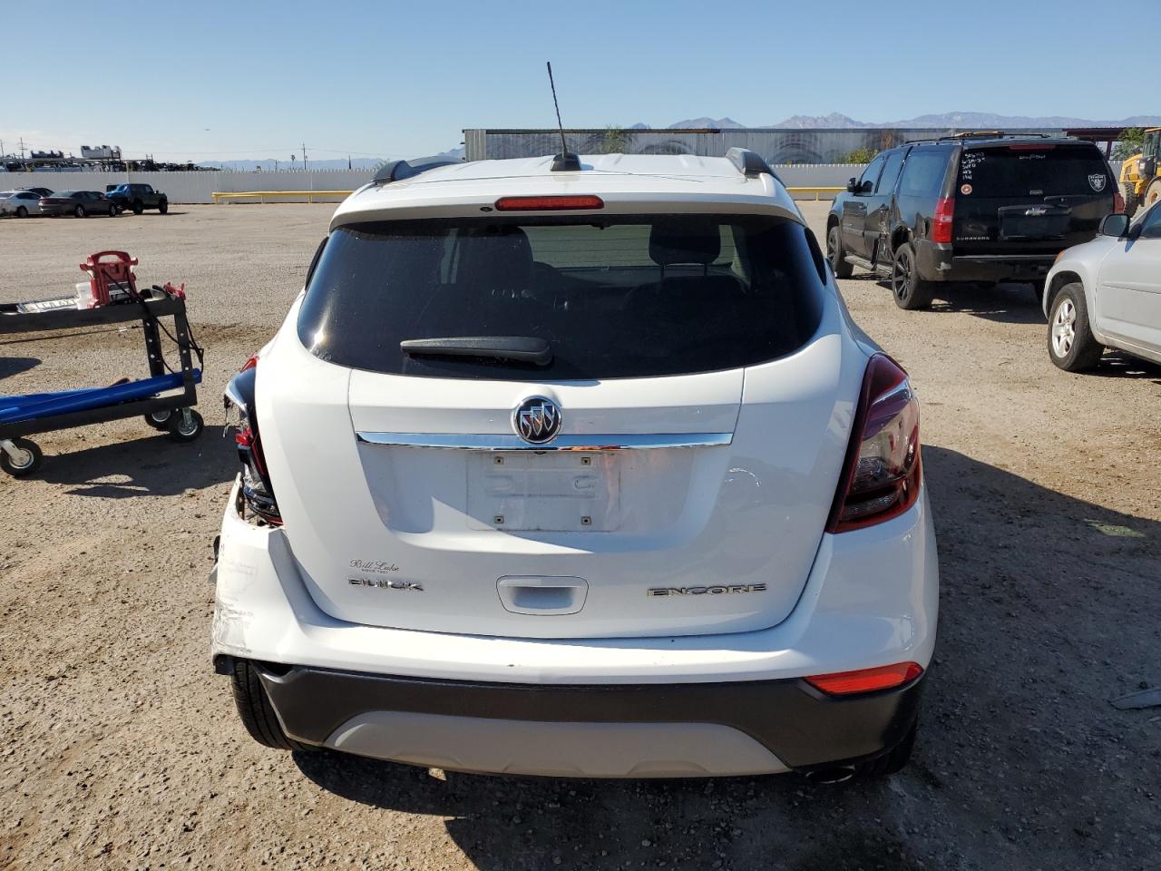 2018 Buick Encore Preferred VIN: KL4CJASB0JB632446 Lot: 65987755