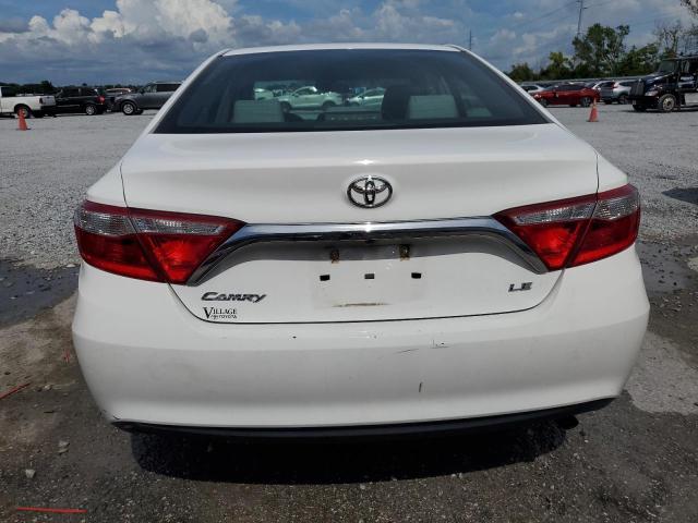  TOYOTA CAMRY 2017 White