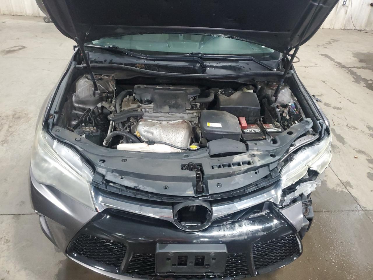 2015 Toyota Camry Le VIN: 4T1BF1FK8FU101841 Lot: 64572705