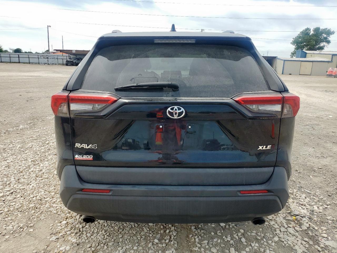 2020 Toyota Rav4 Xle VIN: 2T3W1RFV0LC058464 Lot: 65473955