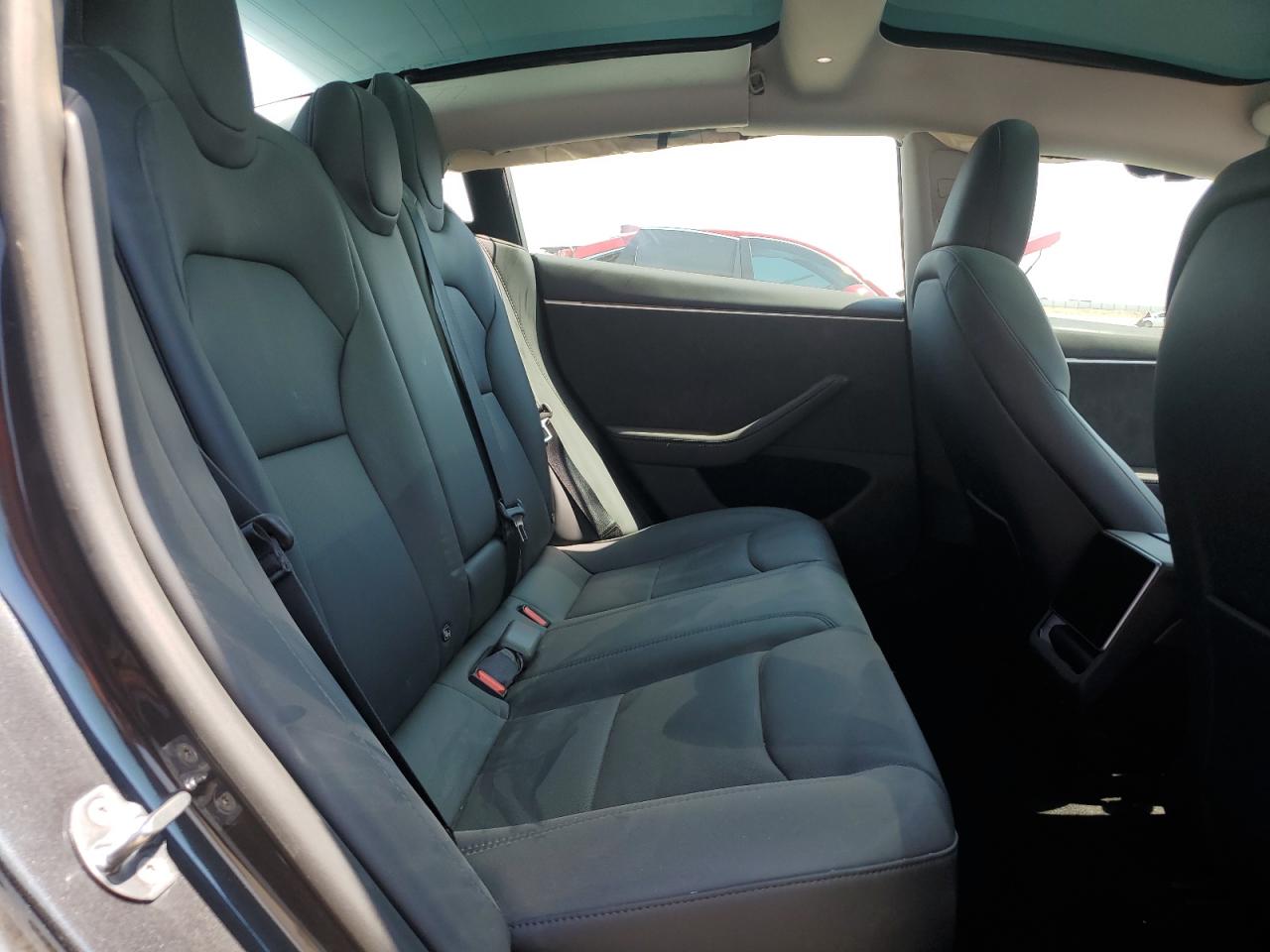 2025 Tesla Model 3 VIN: 5YJ3E1EB7SF939701 Lot: 64576575
