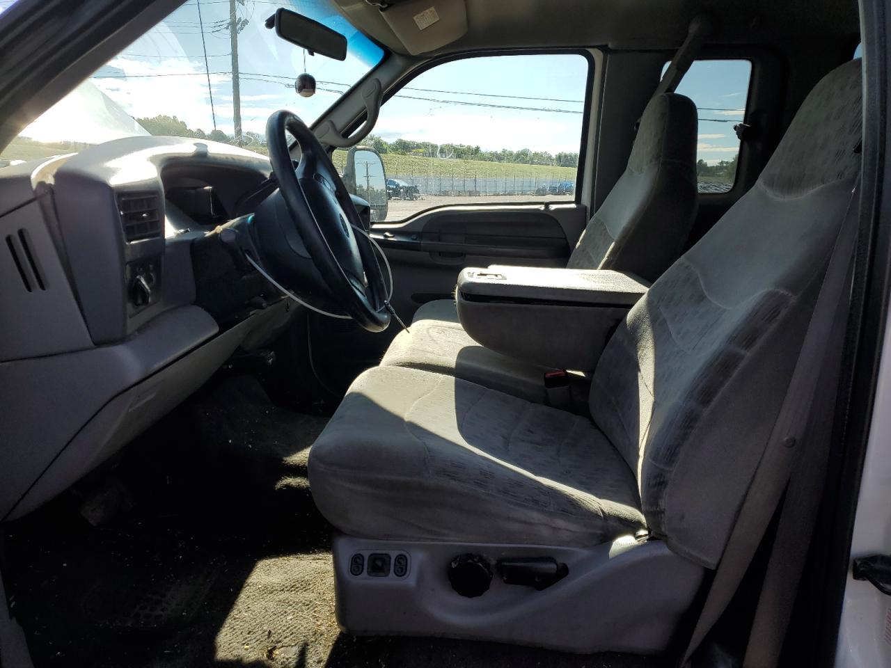 2000 Ford F350 Srw Super Duty VIN: 1FTSX31F0YEE36774 Lot: 64218335