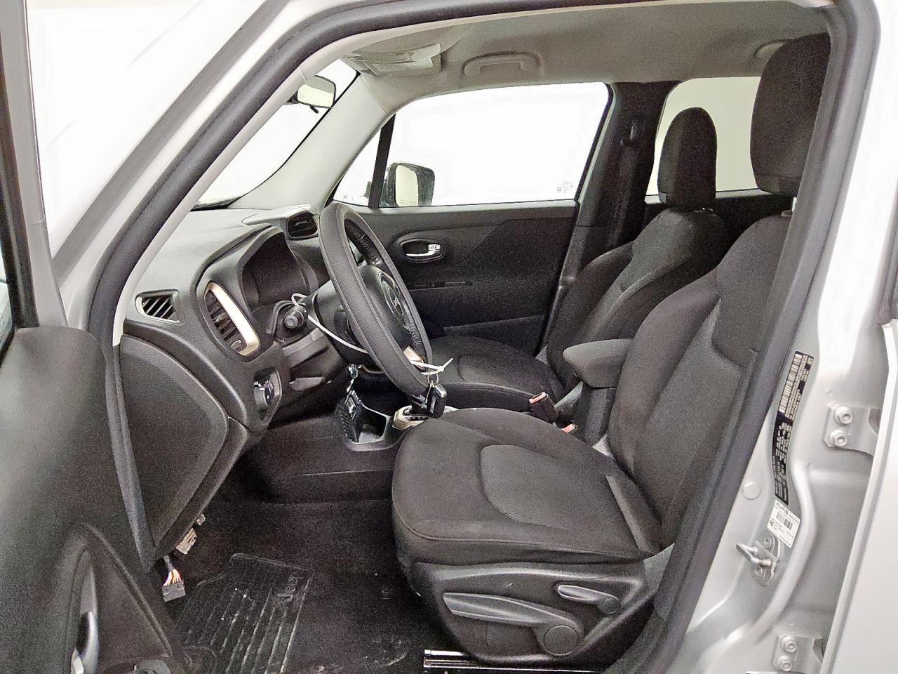 2017 Jeep Renegade Latitude VIN: ZACCJABB1HPE40278 Lot: 62182025