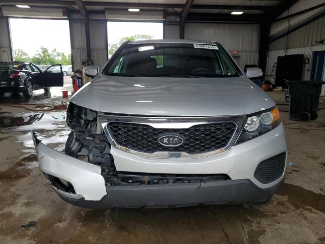  KIA SORENTO 2013 Серебристый