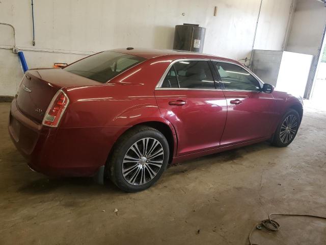  CHRYSLER 300 2013 Czerwony