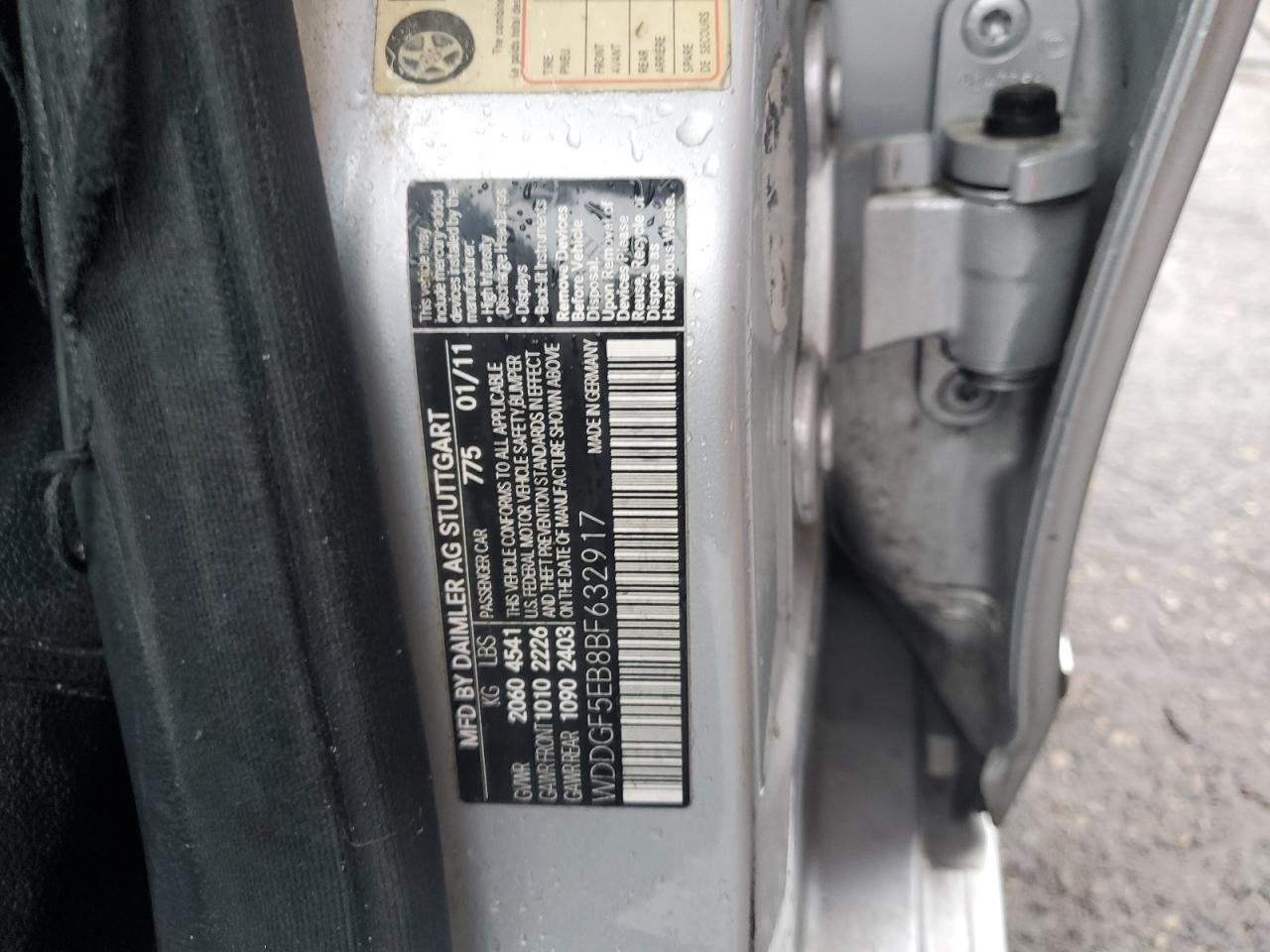 2011 Mercedes-Benz C 300 VIN: WDDGF5EB8BF632917 Lot: 64001935