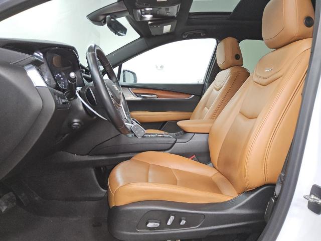  CADILLAC XT5 2023 Белы