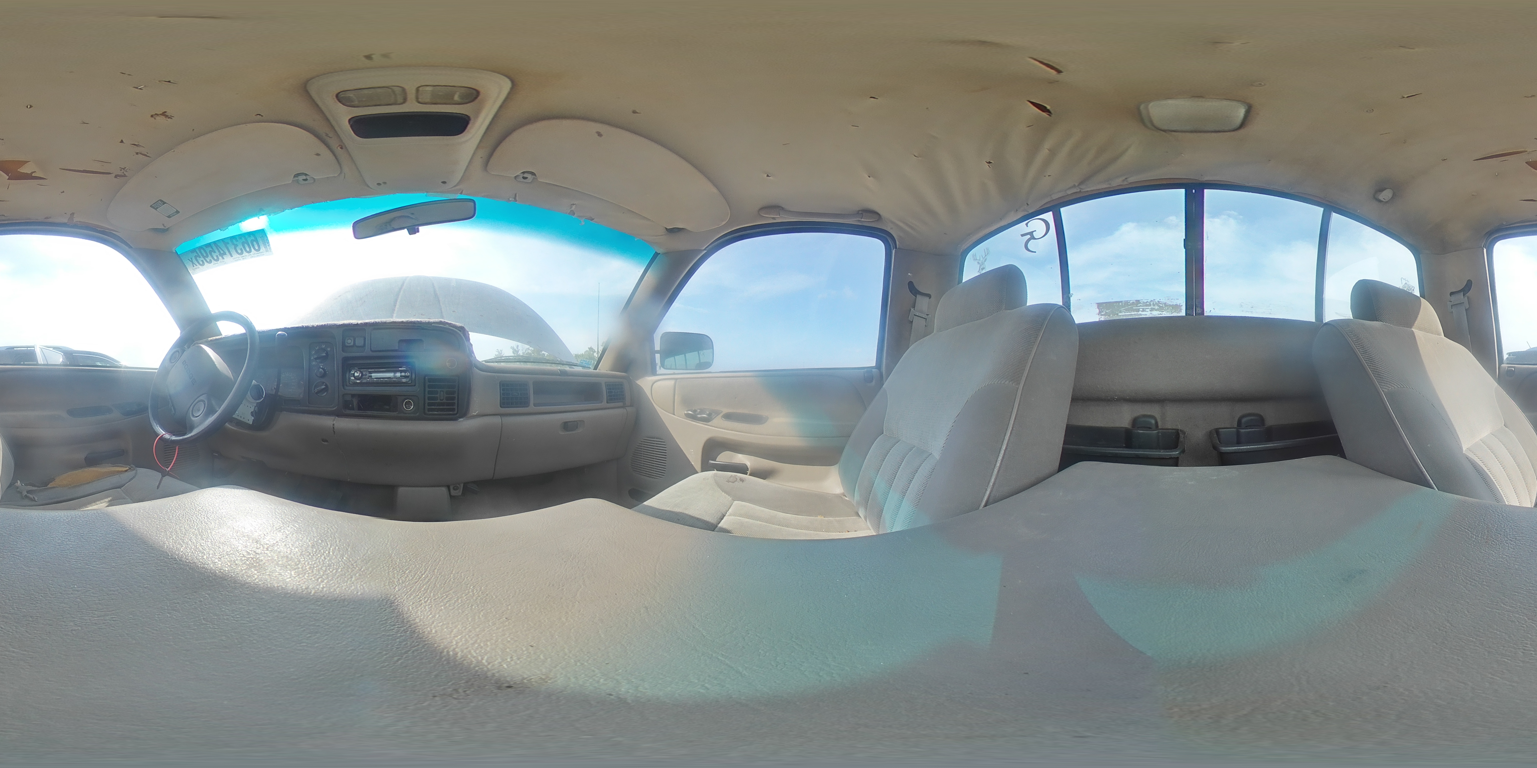 1994 Dodge Ram 1500 VIN: 1B7HC16ZXRS678150 Lot: 66314595