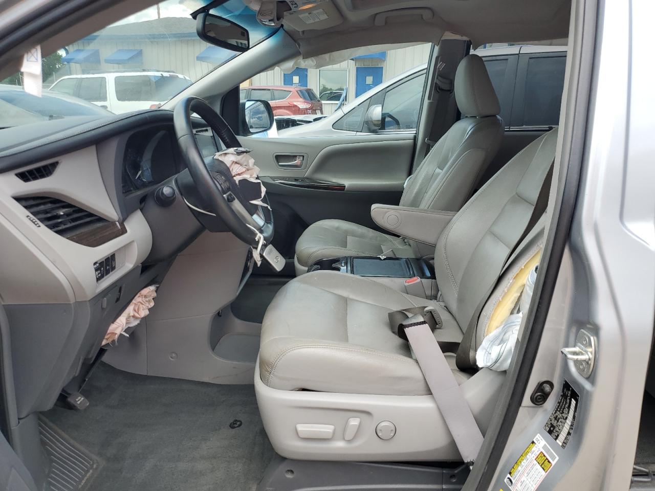 2015 Toyota Sienna Xle VIN: 5TDYK3DC0FS651363 Lot: 62499895