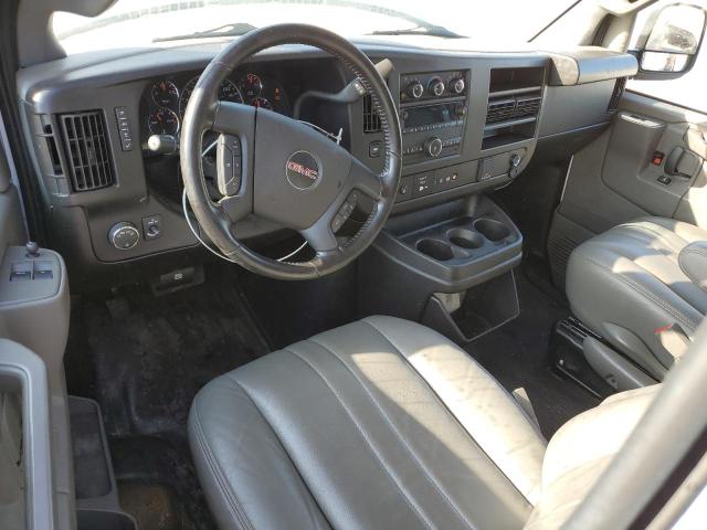 GMC SAVANA 2023 Белы