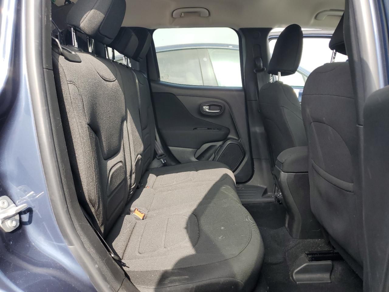 2020 Jeep Renegade Latitude VIN: ZACNJABB5LPL90354 Lot: 64023815