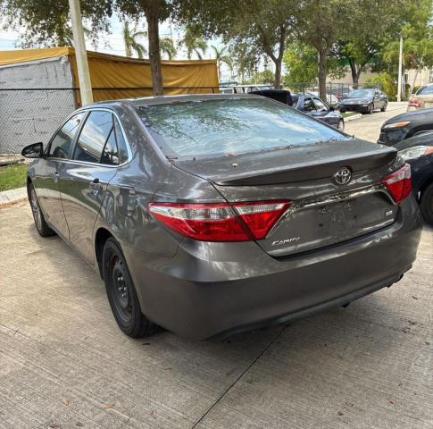 2015 TOYOTA CAMRY LE  