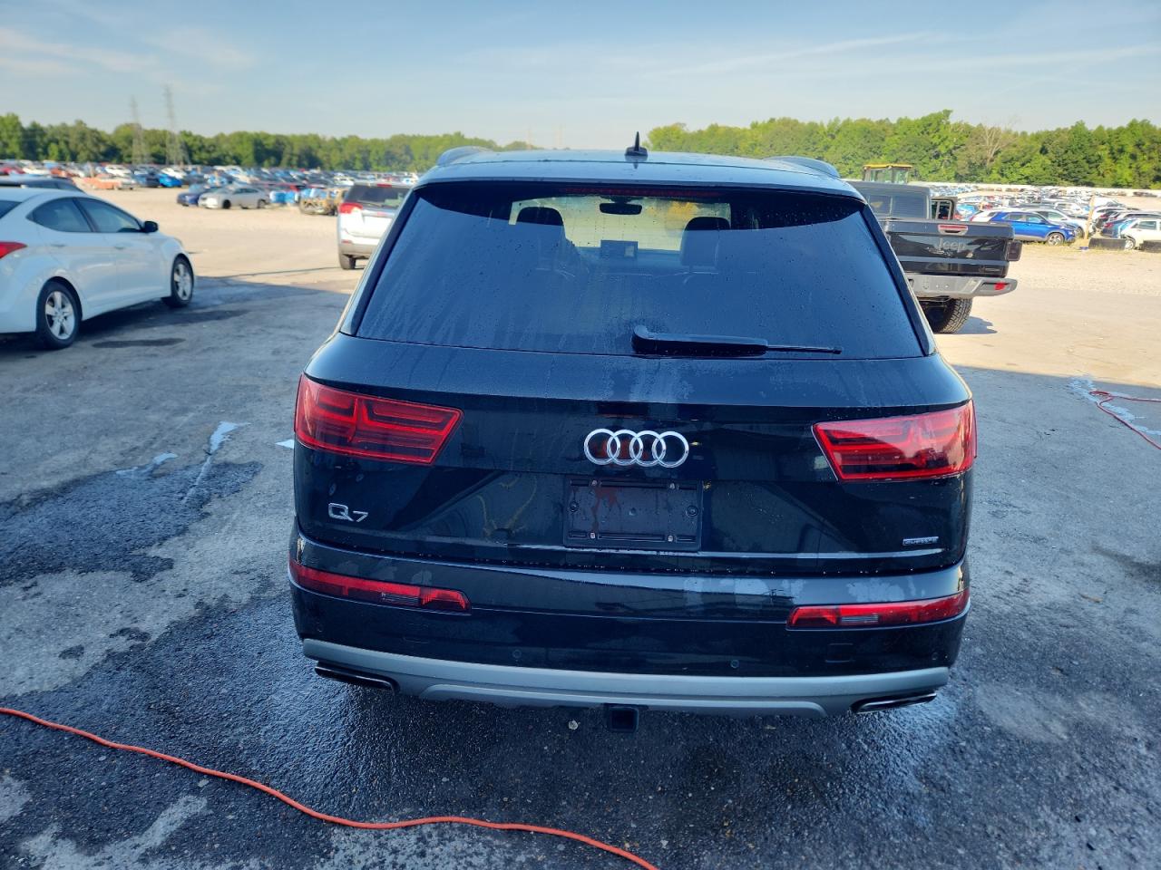 2017 Audi Q7 Premium Plus VIN: WA1LHAF77HD056256 Lot: 62318015