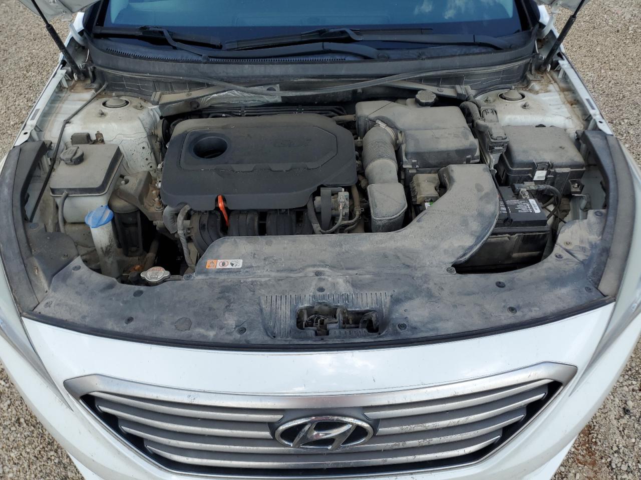 2015 Hyundai Sonata Se VIN: 5NPE24AF0FH037684 Lot: 65011075