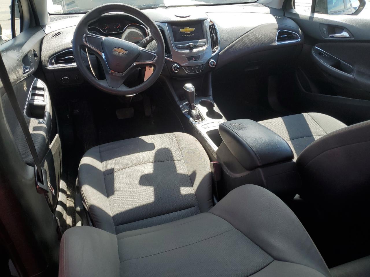 2019 Chevrolet Cruze Ls VIN: 1G1BC5SM9K7134215 Lot: 64667415