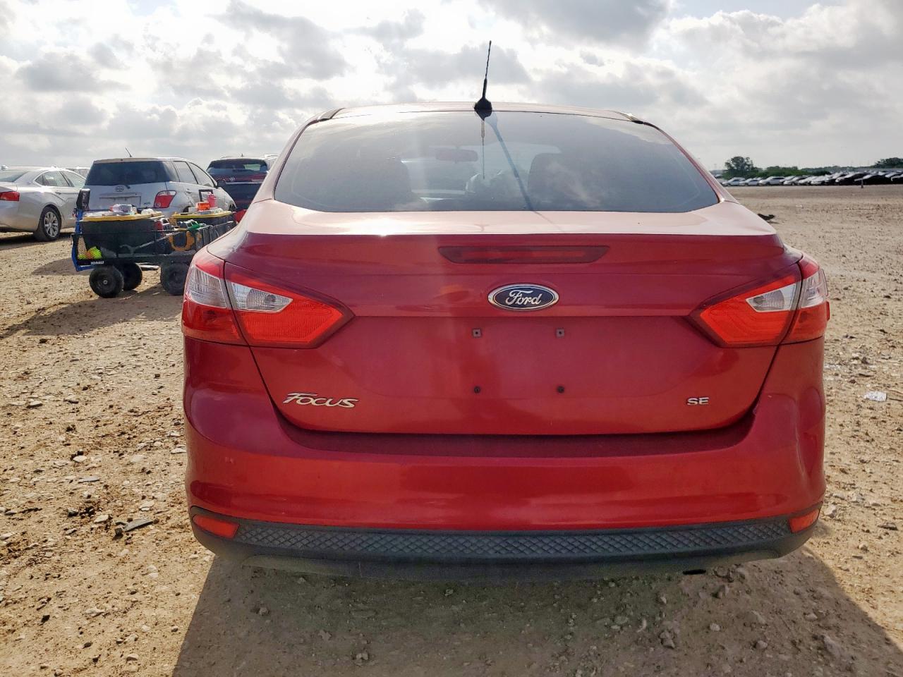 2012 Ford Focus Se VIN: 1FAHP3F28CL266058 Lot: 64751485