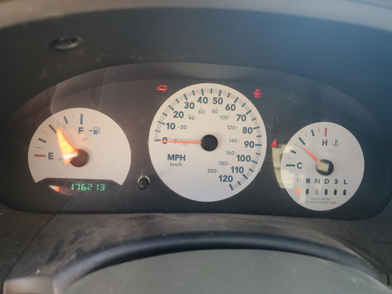 2006 Chrysler Town & Country VIN: 1A4GP45R96B594703 Lot: 65479495