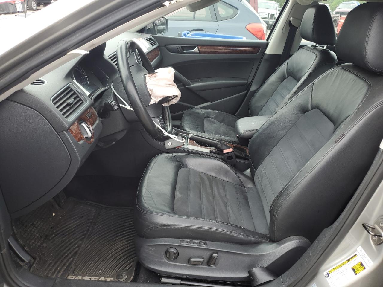 2013 Volkswagen Passat Sel VIN: 1VWCP7A34DC118158 Lot: 64283955