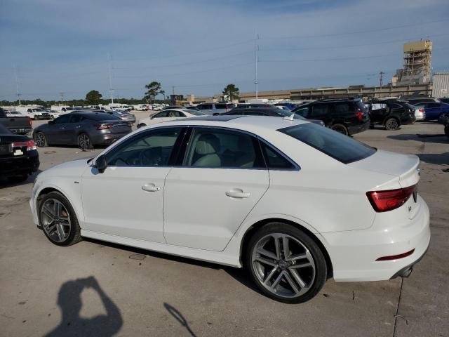 Sedans AUDI A3 2017 Biały