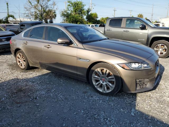 Sedans JAGUAR XF 2017 Green