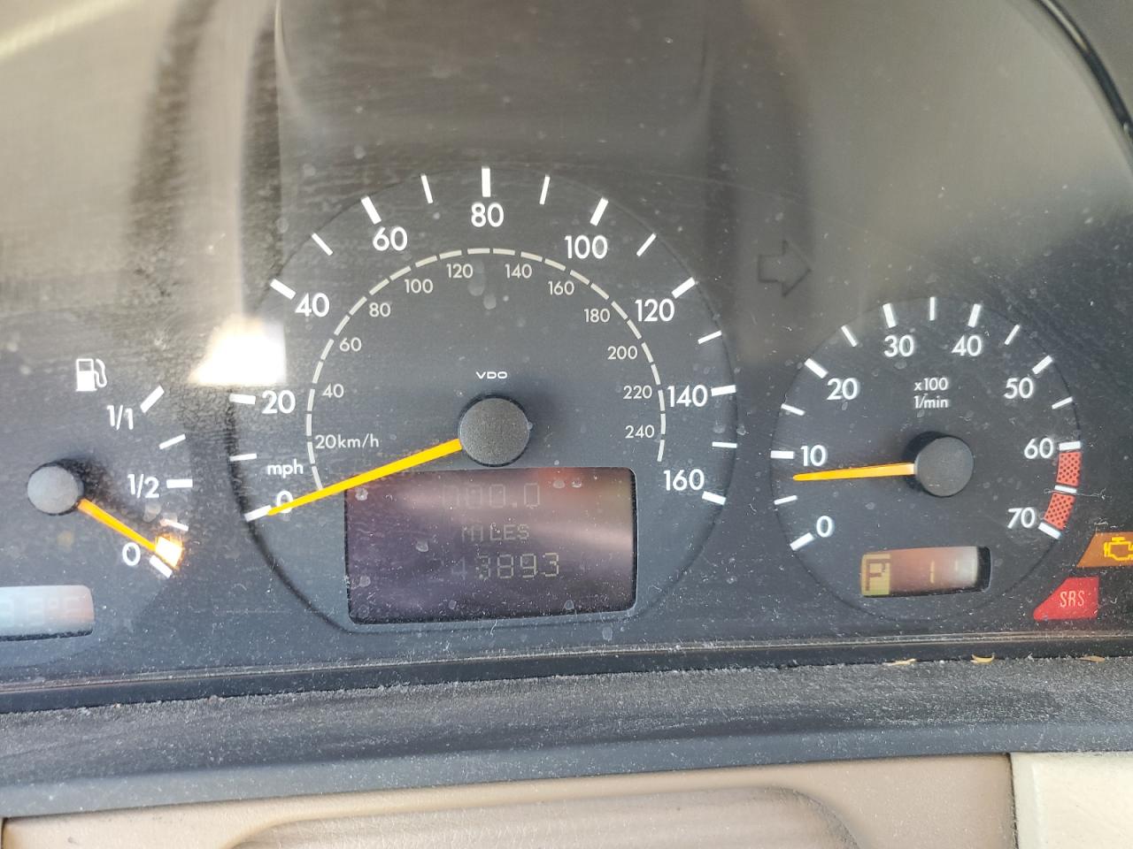 2001 Mercedes-Benz E 320 VIN: WDBJF65J61B246885 Lot: 66735805