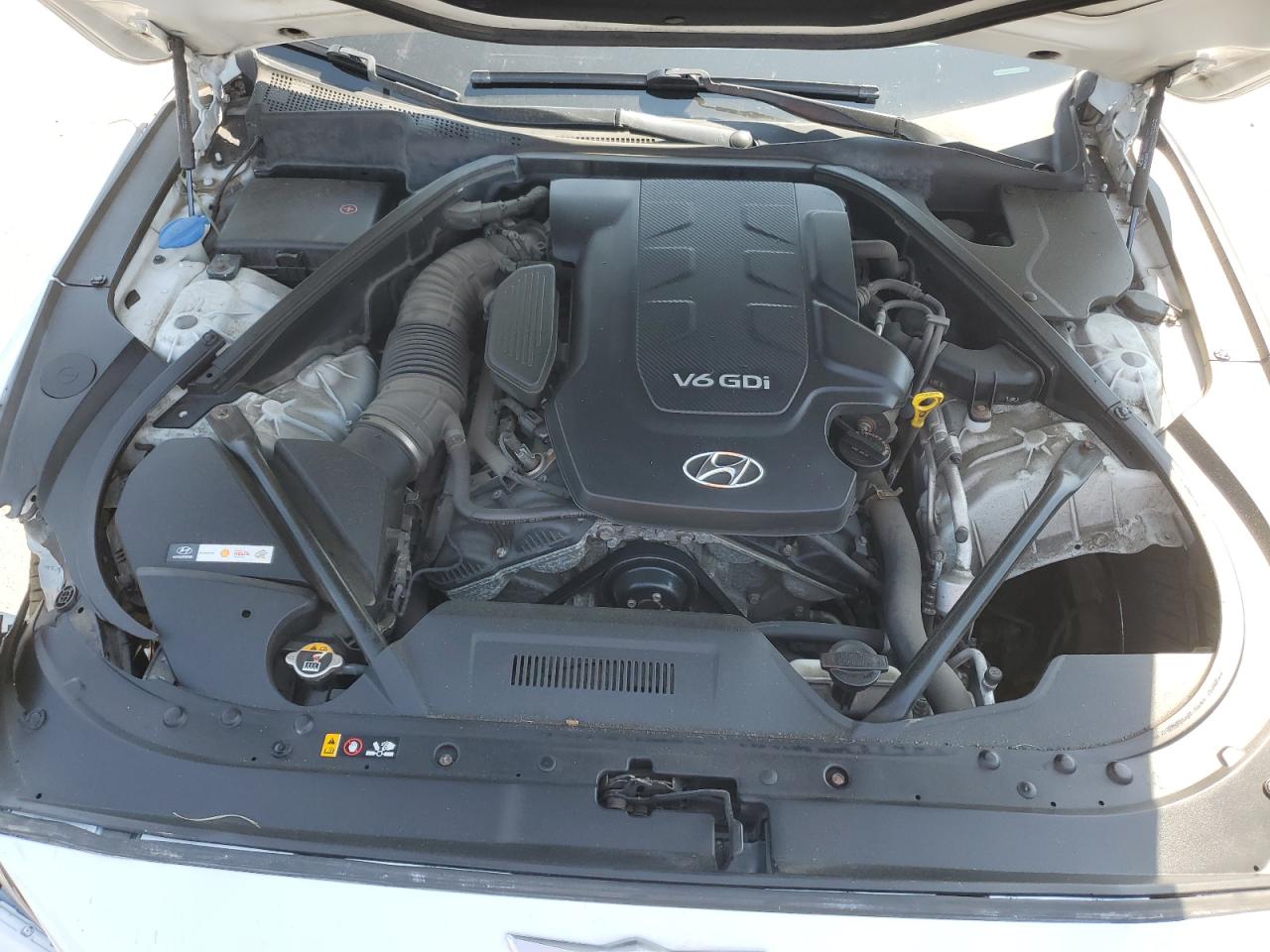 2016 Hyundai Genesis 3.8L VIN: KMHGN4JE6GU119882 Lot: 65389605