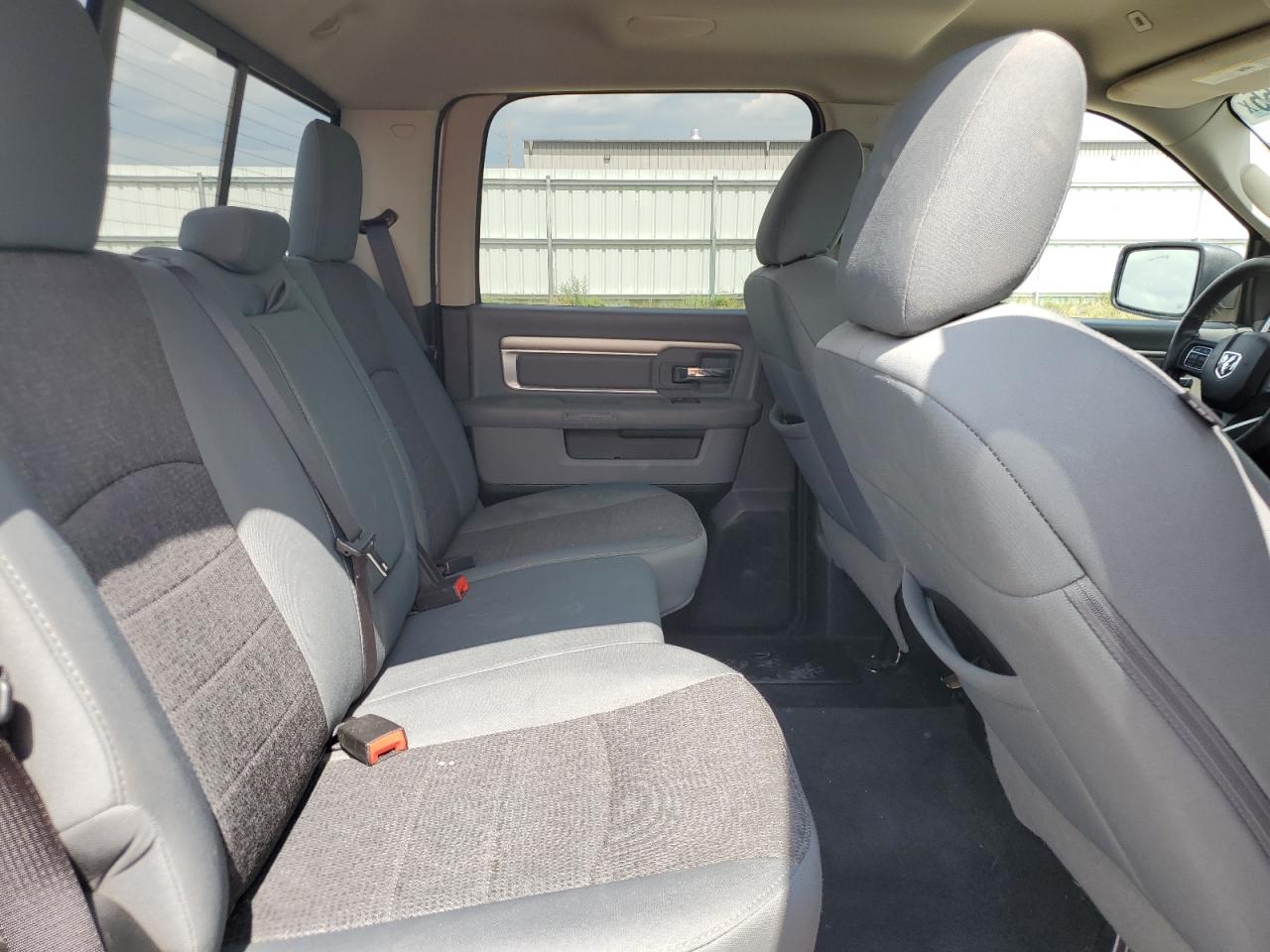 2017 Ram 1500 Slt VIN: 1C6RR7LT4HS621762 Lot: 64780465