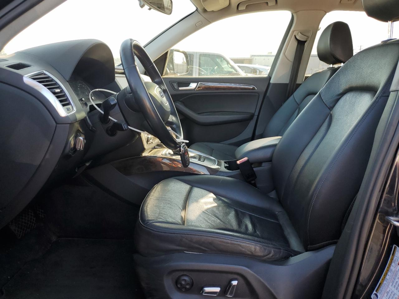 2013 Audi Q5 Premium VIN: WA1CFAFP1DA010715 Lot: 64092965