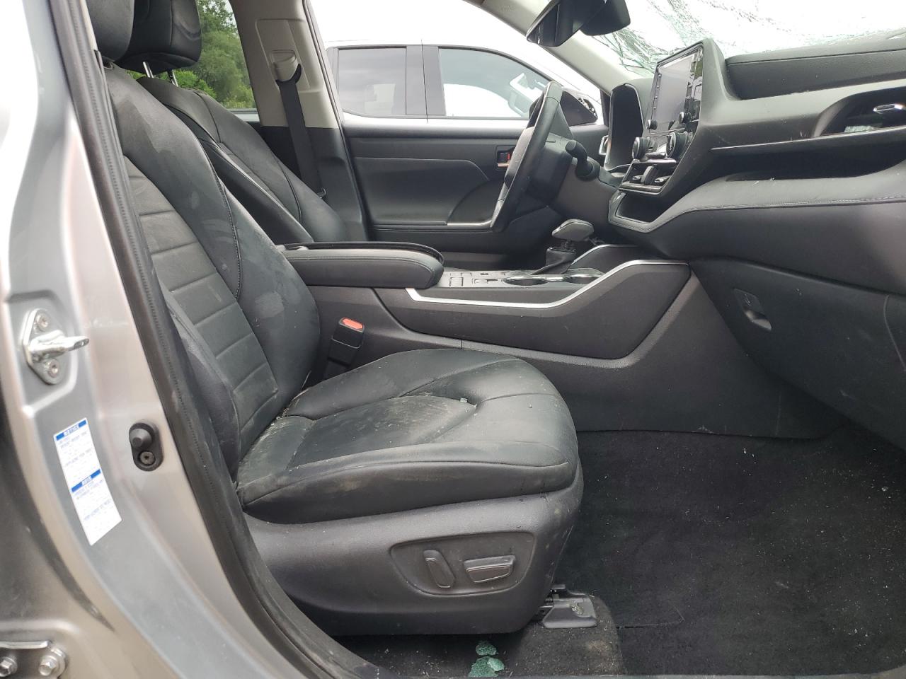 2022 Toyota Highlander Xle VIN: 5TDGZRBH8NS559876 Lot: 67071655