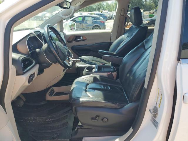 Minivans CHRYSLER PACIFICA 2017 Biały