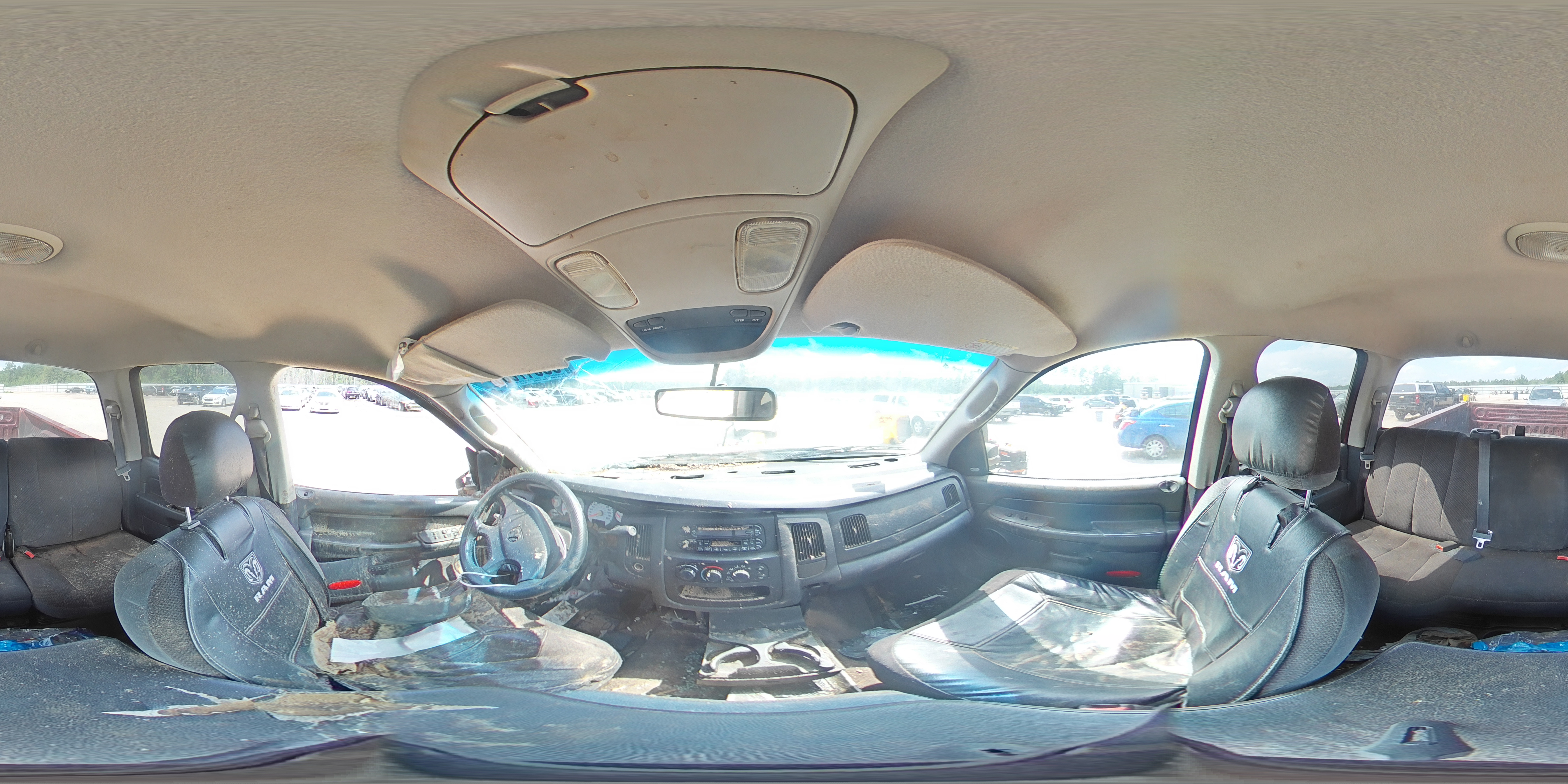 2002 Dodge Ram 1500 VIN: 1D7HA18N82S567771 Lot: 63017555