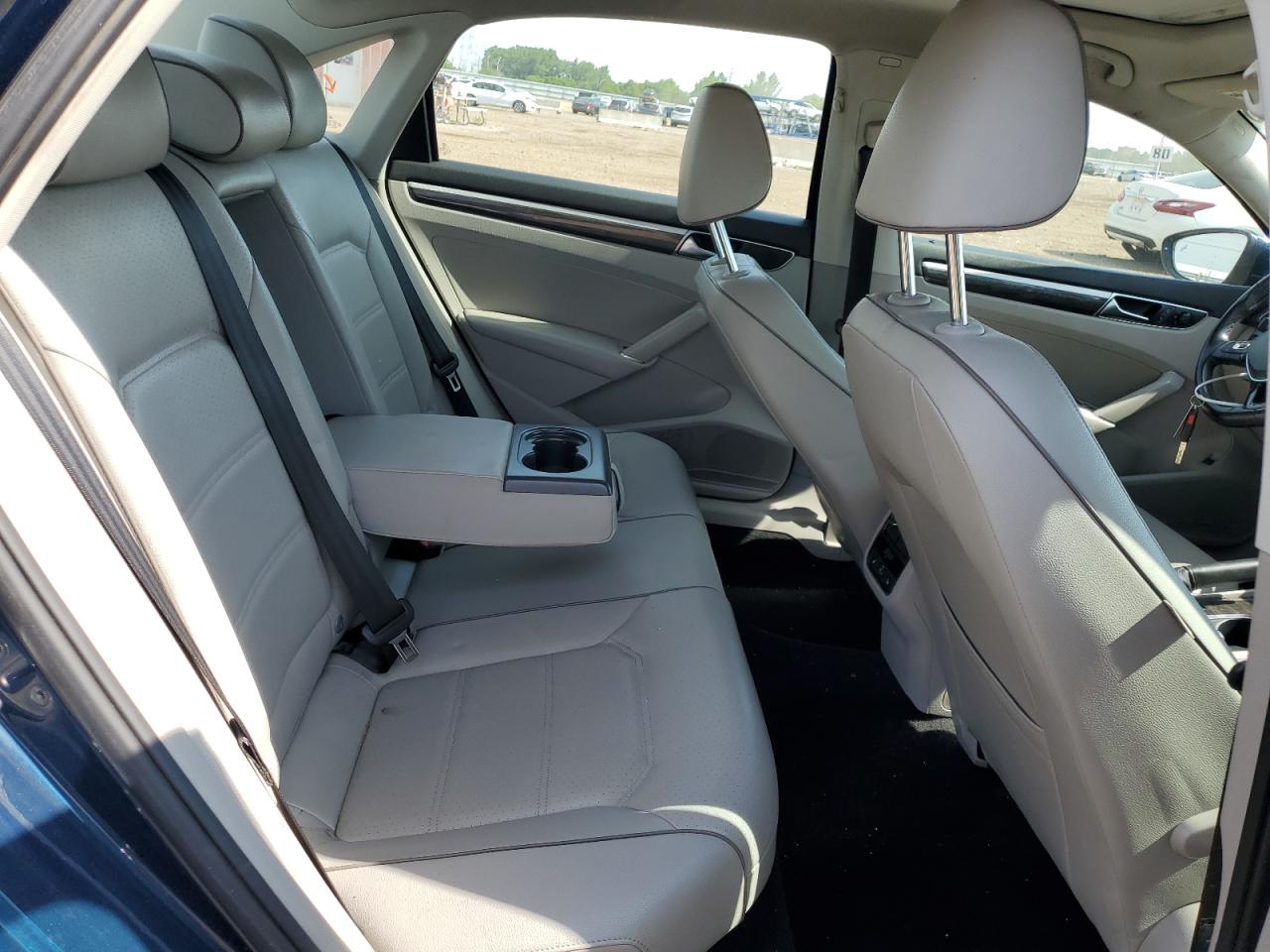 2018 Volkswagen Passat Se VIN: 1VWBA7A38JC026690 Lot: 63458865
