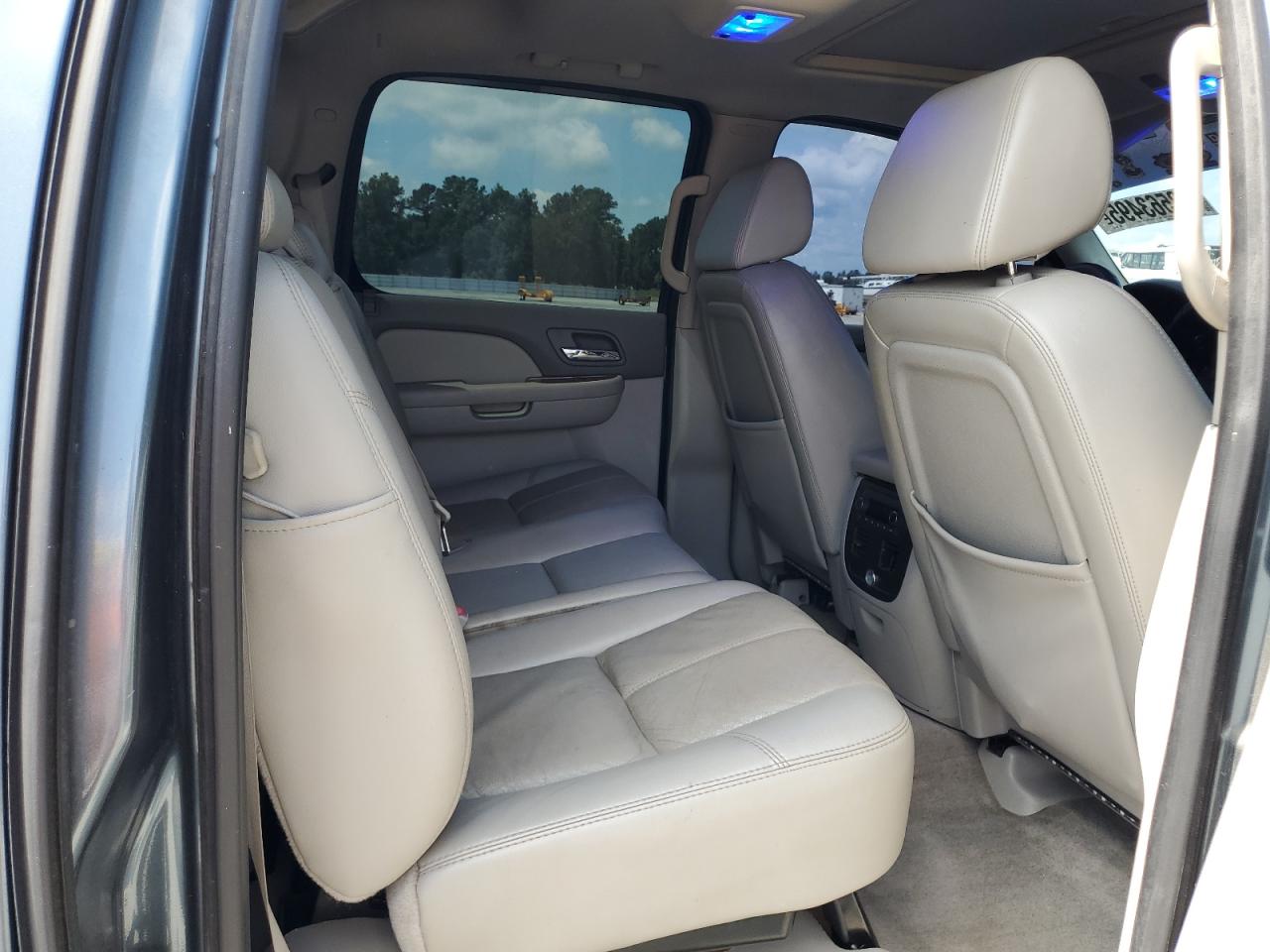 2008 Chevrolet Avalanche C1500 VIN: 3GNEC120X8G262669 Lot: 63563495