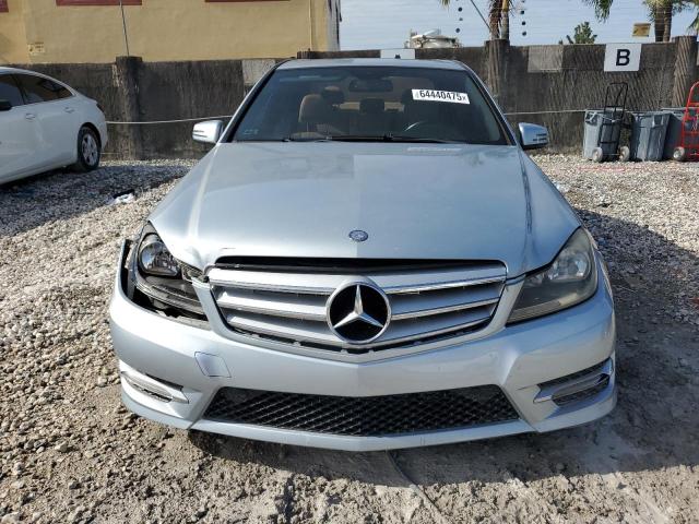  MERCEDES-BENZ C-CLASS 2013 Srebrny
