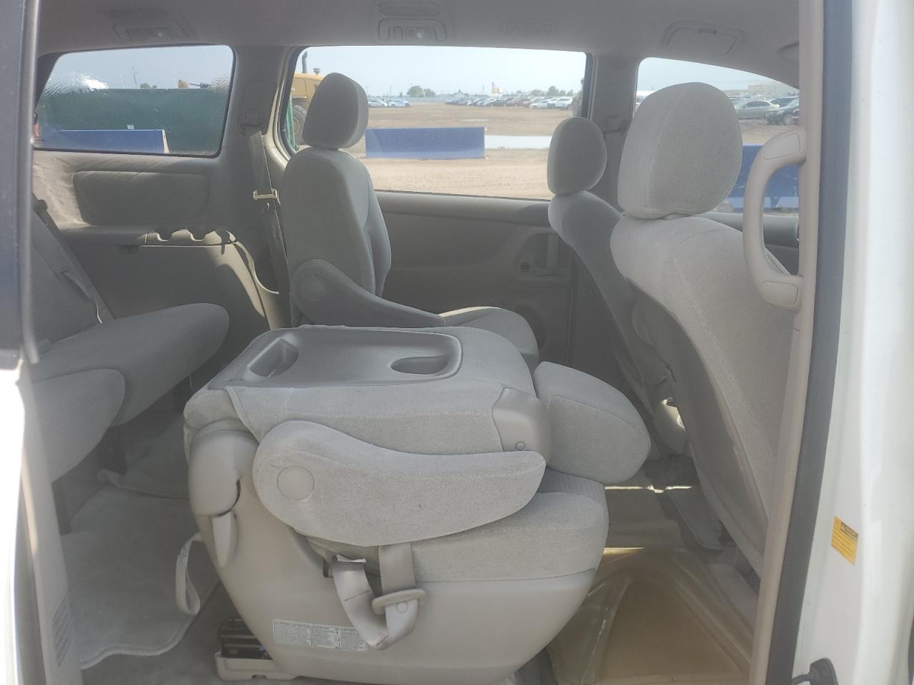 2008 Toyota Sienna Ce VIN: 5TDZK23C18S142868 Lot: 65347015