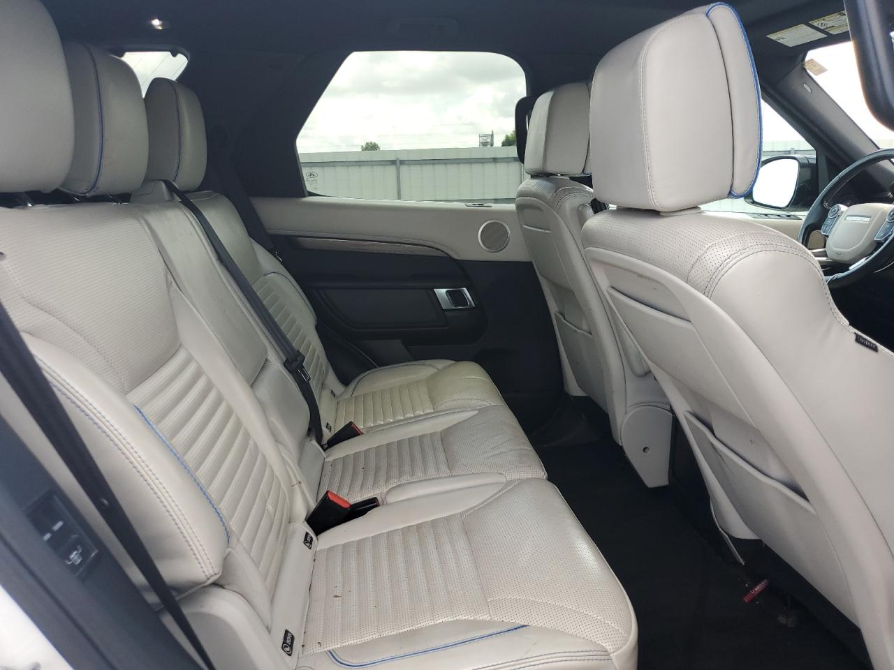 2018 Land Rover Discovery Hse Luxury VIN: SALRT2RV9JA072683 Lot: 65044255