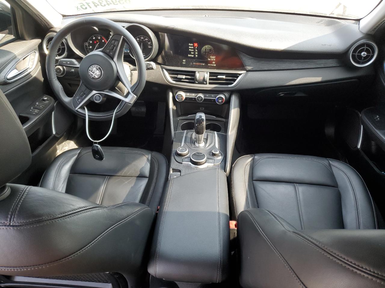 zarfanan6k7605591 ZARFANAN6K7605591 2019 Alfa Romeo Giulia