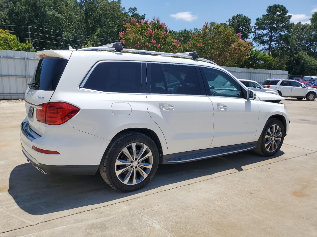2014 Mercedes-Benz Gl 450 4Matic white suv gas 4JGDF7CE5EA304227 photo #4