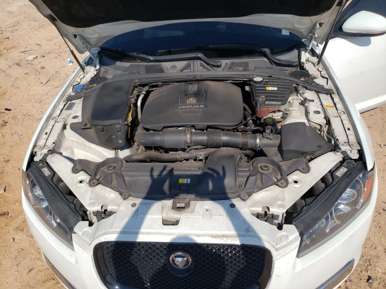 2015 Jaguar Xf 2.0T Premium VIN: SAJWA0FS3FPU76910 Lot: 63750105