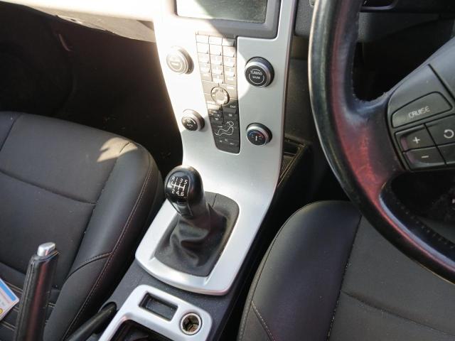 2010 VOLVO V50 SE D