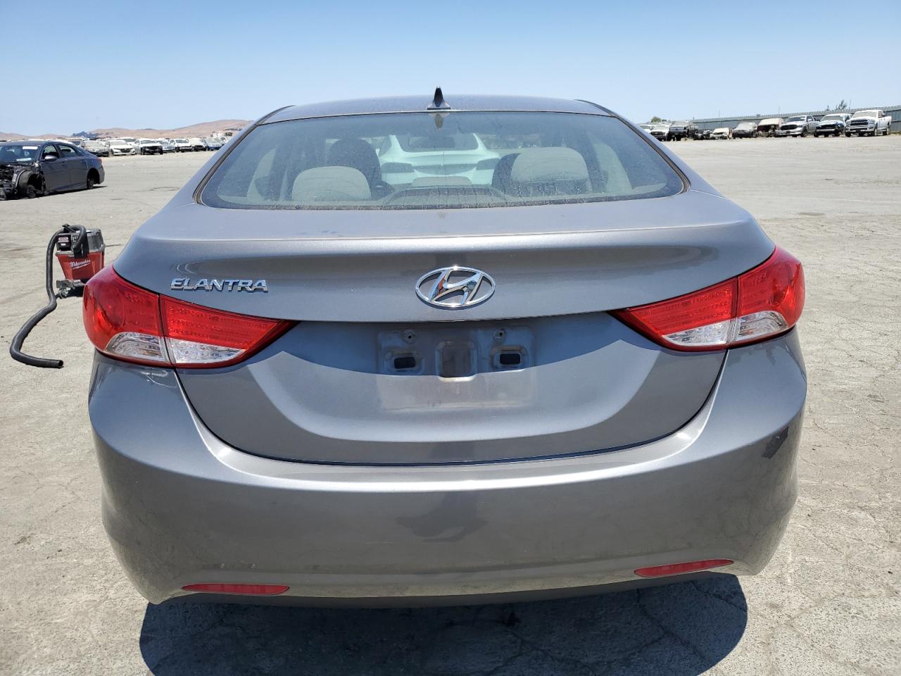 2013 Hyundai Elantra Gls VIN: 5NPDH4AE1DH310484 Lot: 64864575