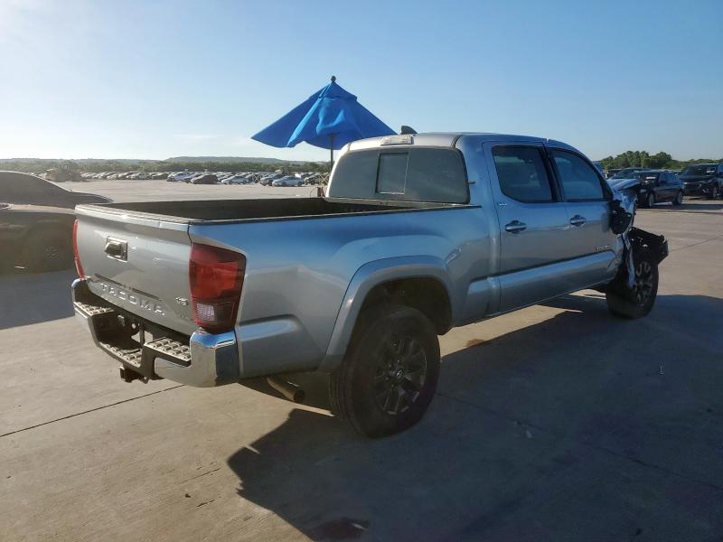  TOYOTA TACOMA 2022 Srebrny
