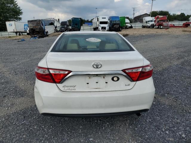  TOYOTA CAMRY 2017 White