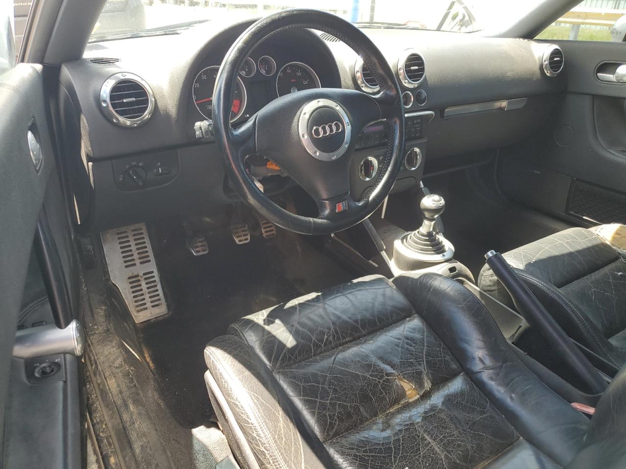 2000 Audi Tt VIN: TRUTC28N9Y1003748 Lot: 63006335